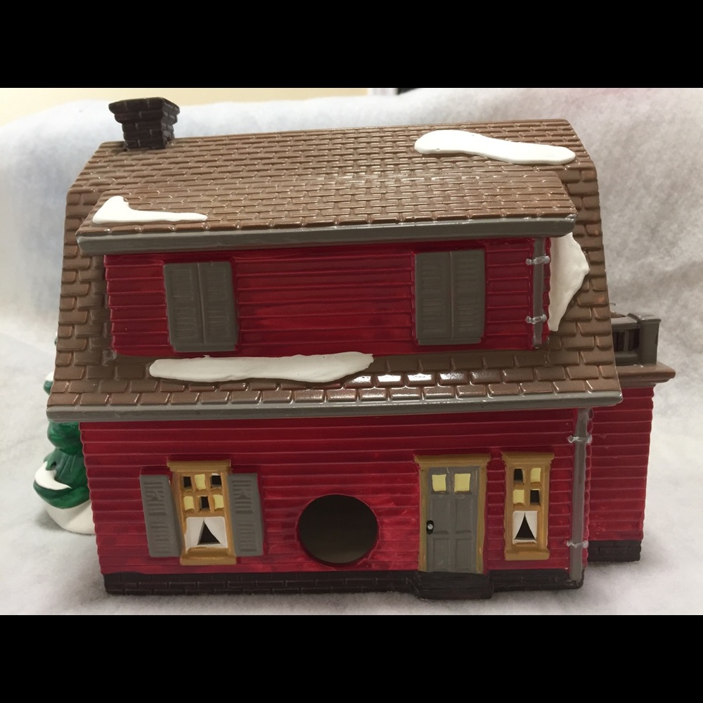 Snow Village Dept 56 “Dutch Colonial” house